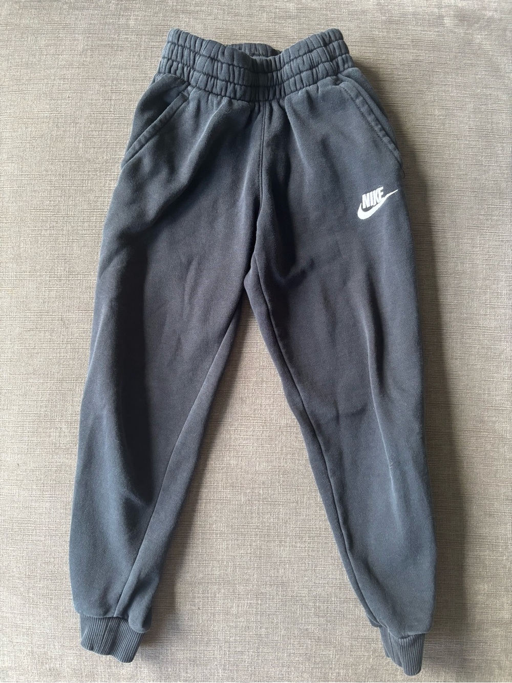 Nike Sportswear Club Fleece Big Kids' Jogger Pants - Black - Size XS